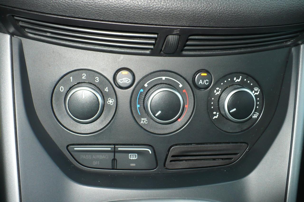 2013 Ford Escape SE Photo