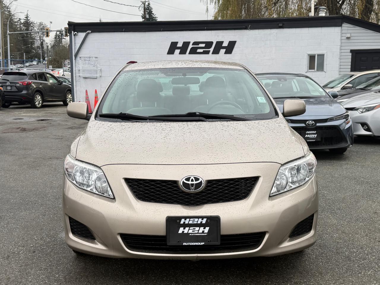2010 Toyota Corolla FINANCING AVAILABLE Photo2