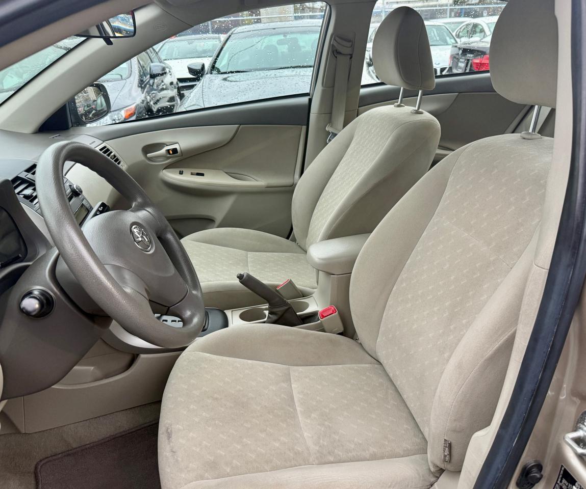 2010 Toyota Corolla FINANCING AVAILABLE Photo9