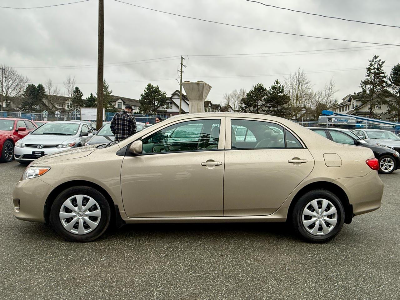 2010 Toyota Corolla FINANCING AVAILABLE Photo7