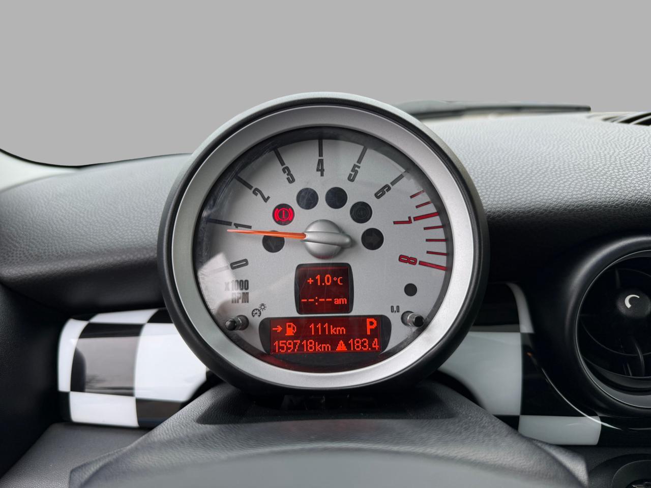 2010 MINI Cooper Hardtop 2dr Cpe Photo