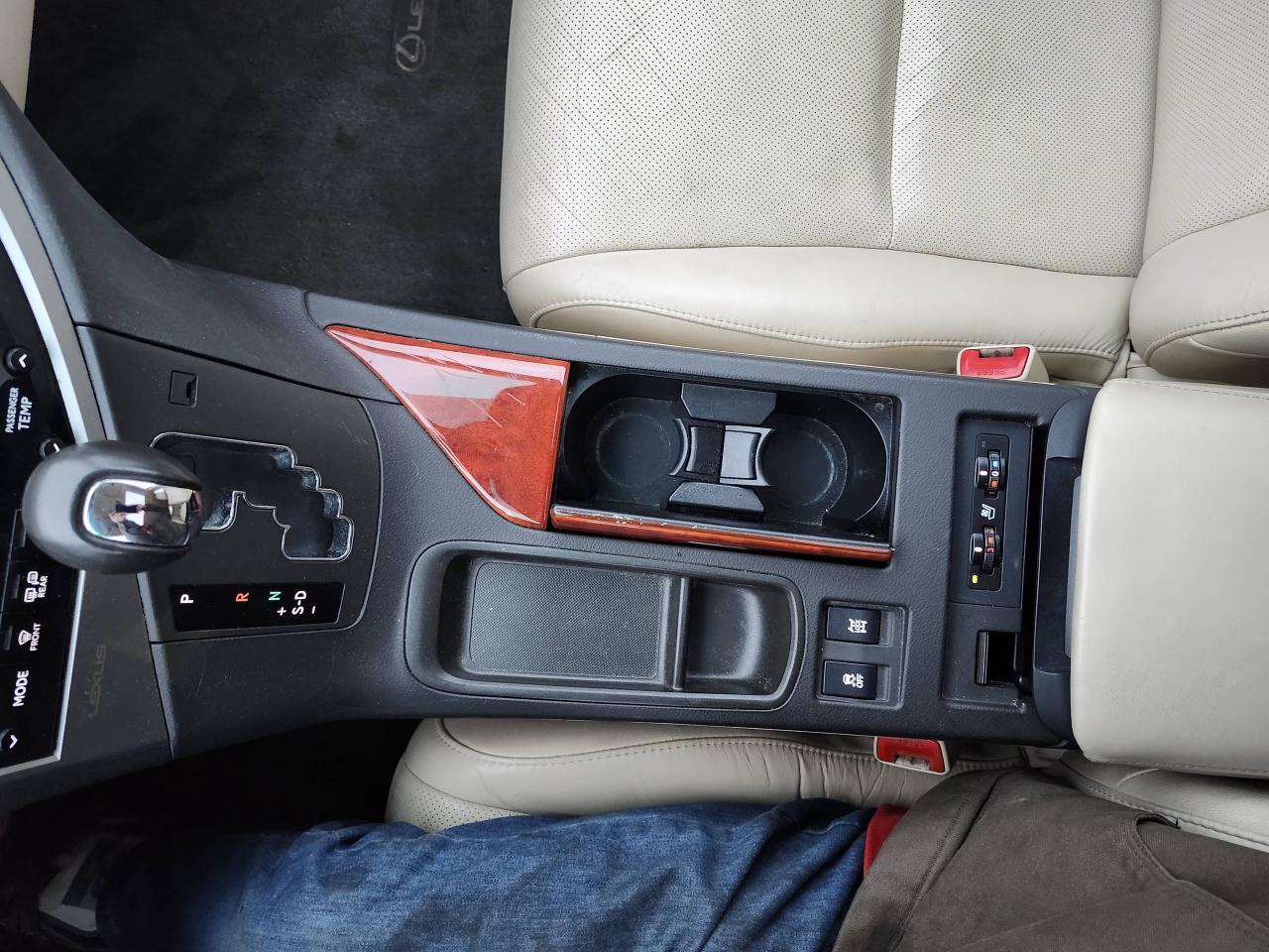 2010 Lexus RX 350 NO Navigation, AWD 4dr Photo