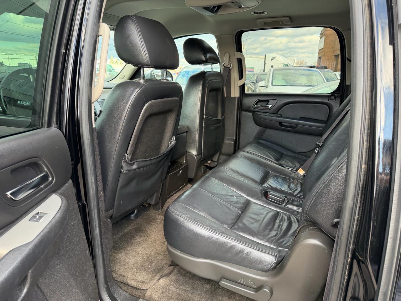 2014 Chevrolet Suburban 4WD 4dr LS - Photo #10