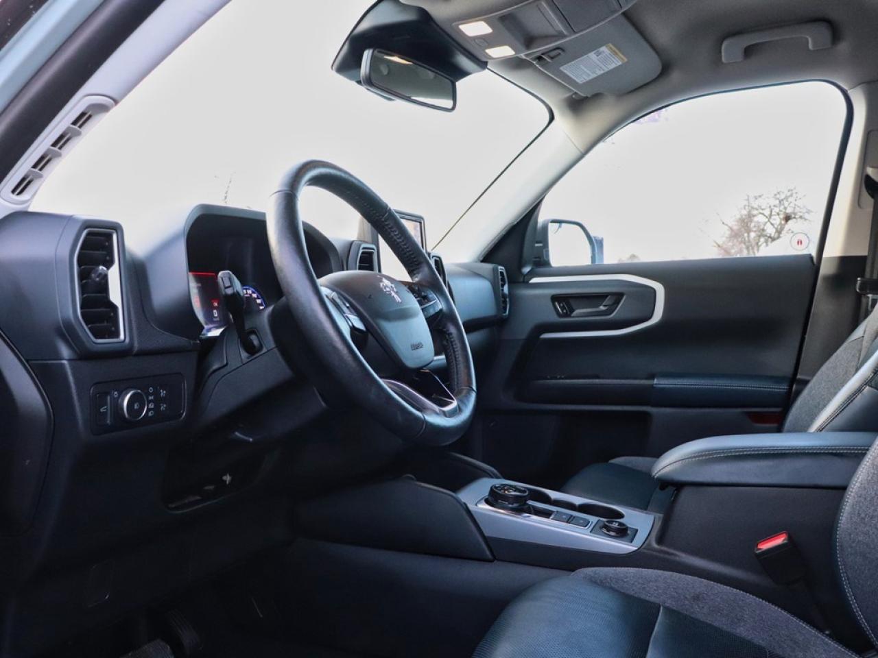 2021 Ford Bronco Sport Outer Banks | 4X4 | 1.5L | WIRELESS CHRG | CO-PILT Photo