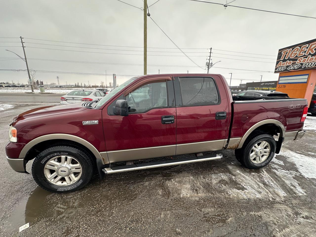 2004 Ford F-150 XLT, RUNS AND DRIVES GOOD, 4X4, AS IS SPECIAL - Photo #2