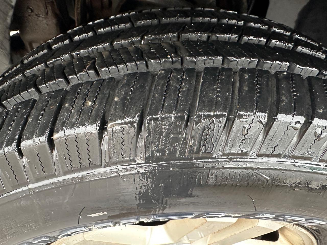 2004 Ford F-150 XLT, RUNS AND DRIVES GOOD, 4X4, AS IS SPECIAL - Photo #12