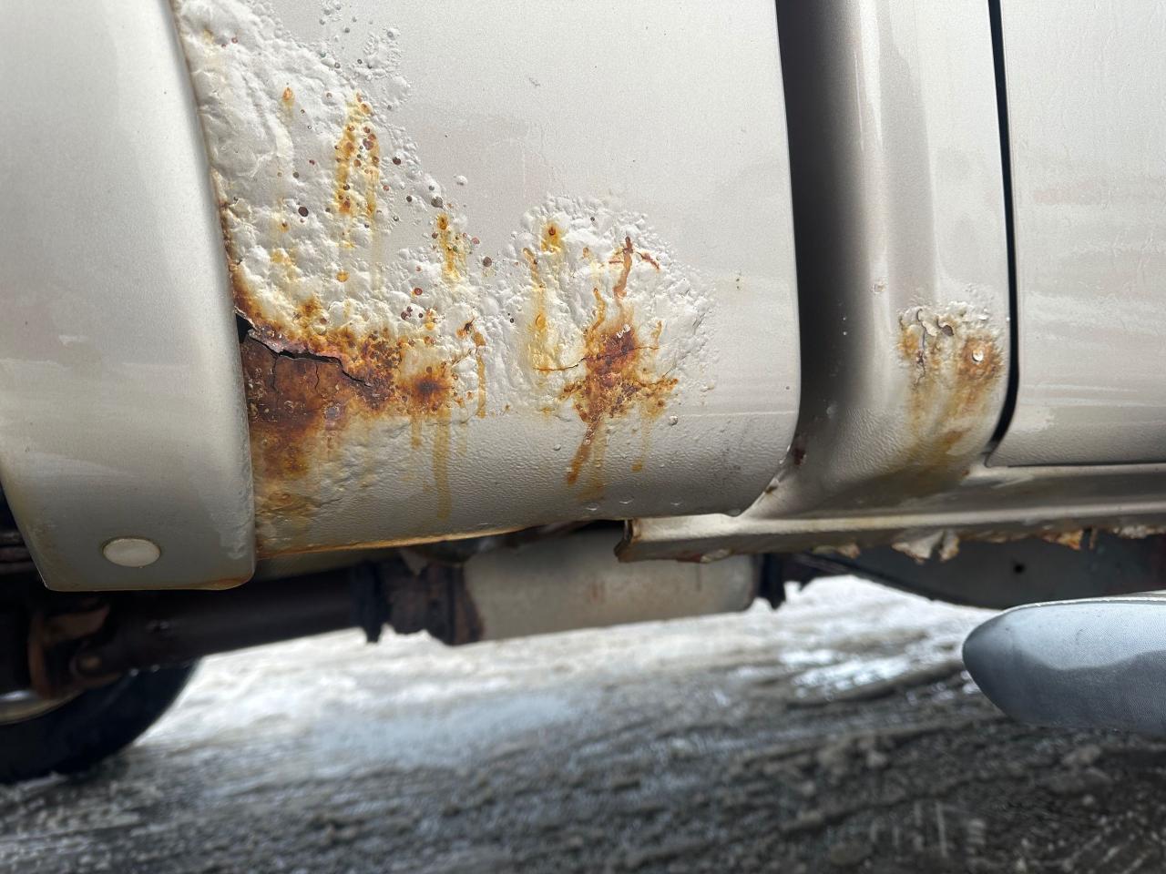 2004 Ford F-150 XLT, RUNS AND DRIVES GOOD, 4X4, AS IS SPECIAL - Photo #23