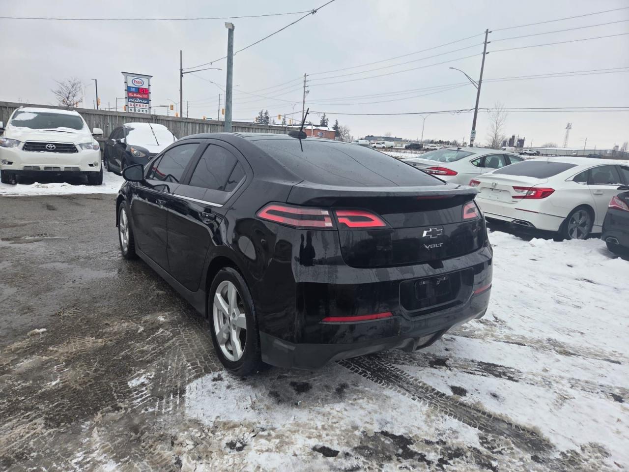 2015 Chevrolet Volt HYBRID PLUG IN, ONLY 142KMS, NO ACCIDENTS, CERT Photo2