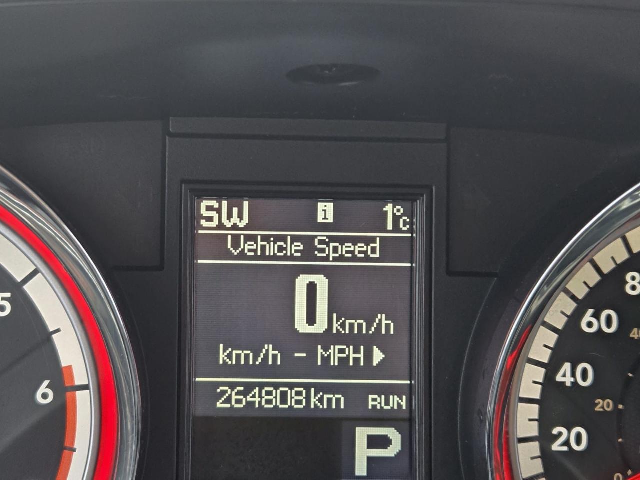 2013 Dodge Durango R/T, NO ACCIDENTS, WELL MAINTAINED, CERTIFIED - Photo #18