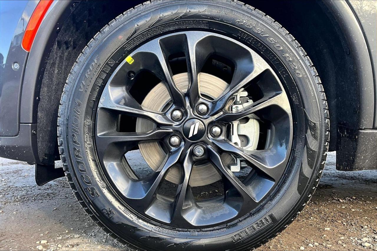 2026 Dodge Durango GT PLUS AWD | Blacktop Redline | 19 Harmon Kardon Photo