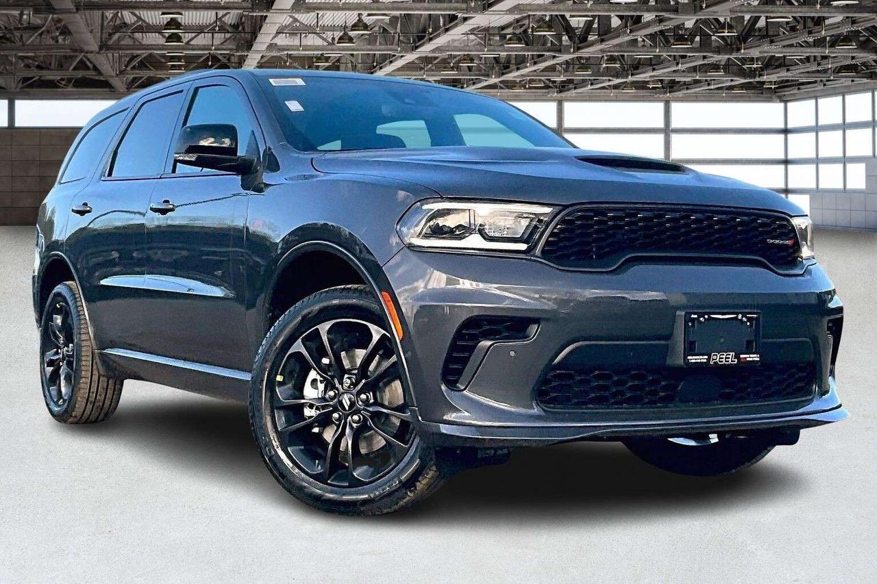 2026 Dodge Durango GT PLUS AWD | Blacktop Redline | 19 Harmon Kardon Photo5