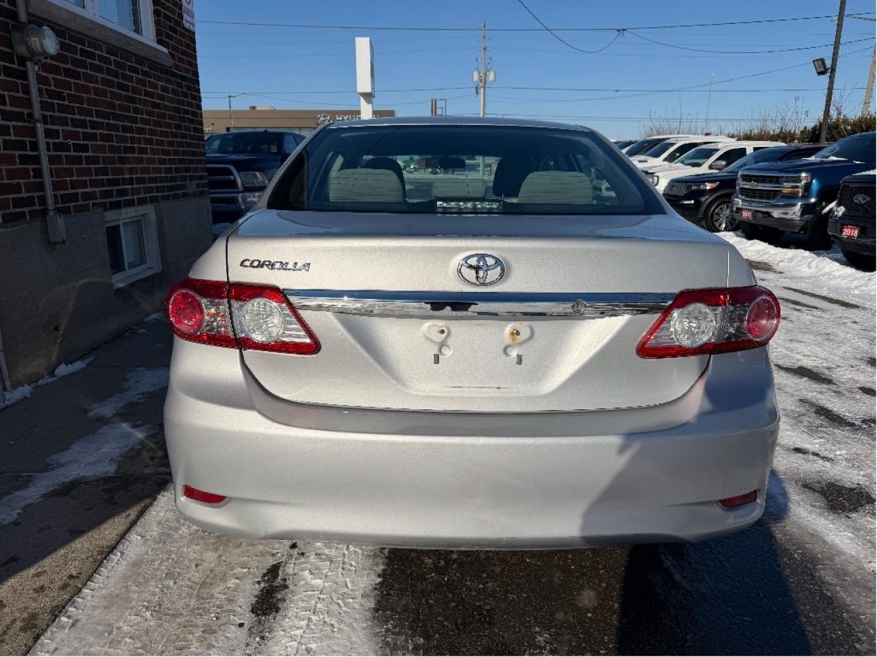 2013 Toyota Corolla LE, Super Low Mileage Only 49K, Drives Great !! Photo4