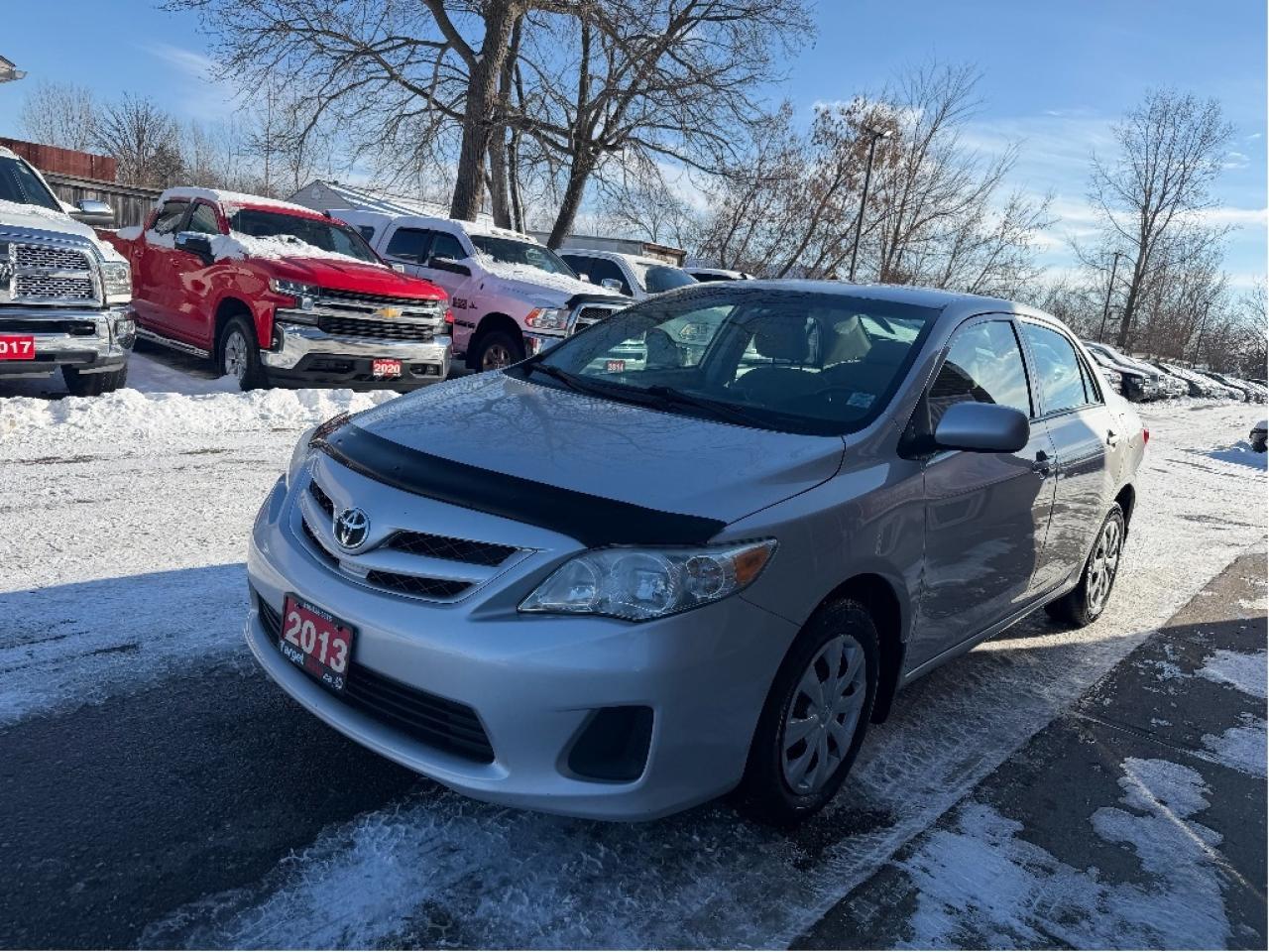 2013 Toyota Corolla LE, Super Low Mileage Only 49K, Drives Great !! Photo2