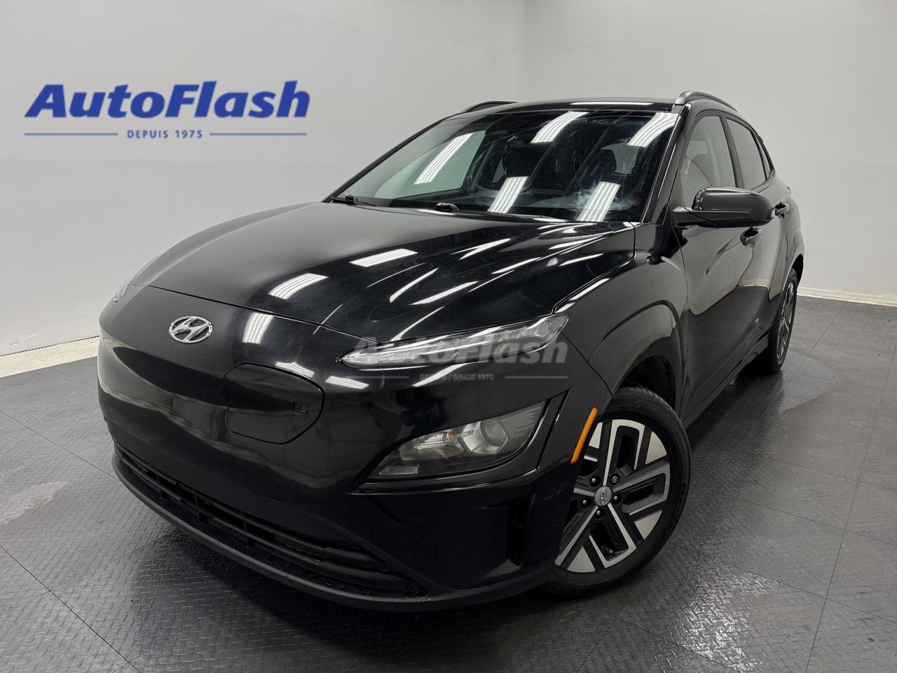 Used 2023 Hyundai KONA Electric PREFERRED, 415KM AUTONOMIE, CARPLAY, CAMERA for sale in Saint-Hubert, QC