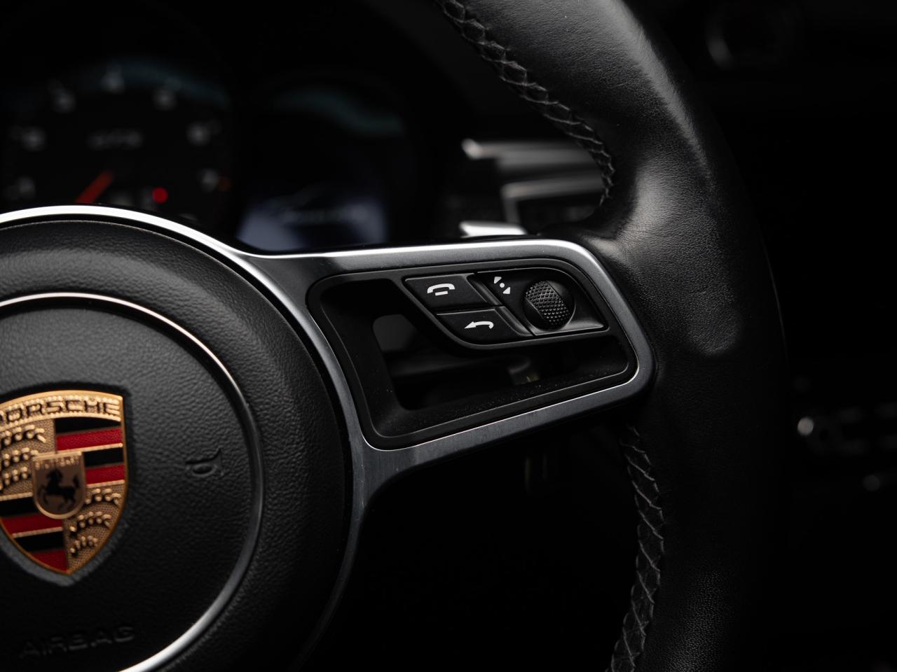 2018 Porsche Macan GTS | PREMIUM PLUS PKG | CARBON FIBRE | 20 IN Photo