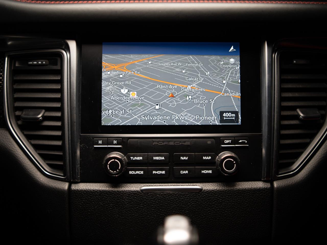 2018 Porsche Macan GTS | PREMIUM PLUS PKG | CARBON FIBRE | 20 IN Photo