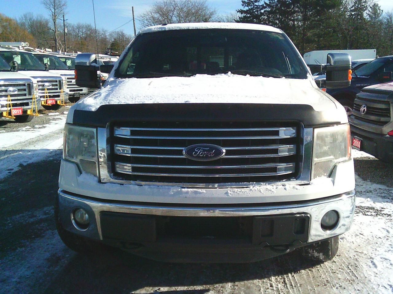 2013 Ford F-150 4WD SuperCrew 145  Lariat Photo2