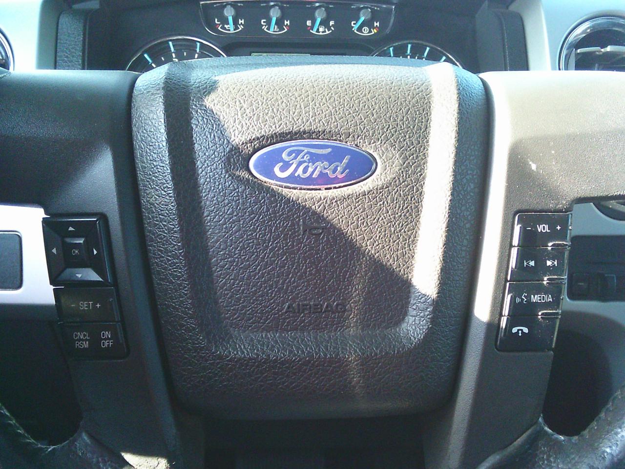 2013 Ford F-150 4WD SuperCrew 145  Lariat Photo