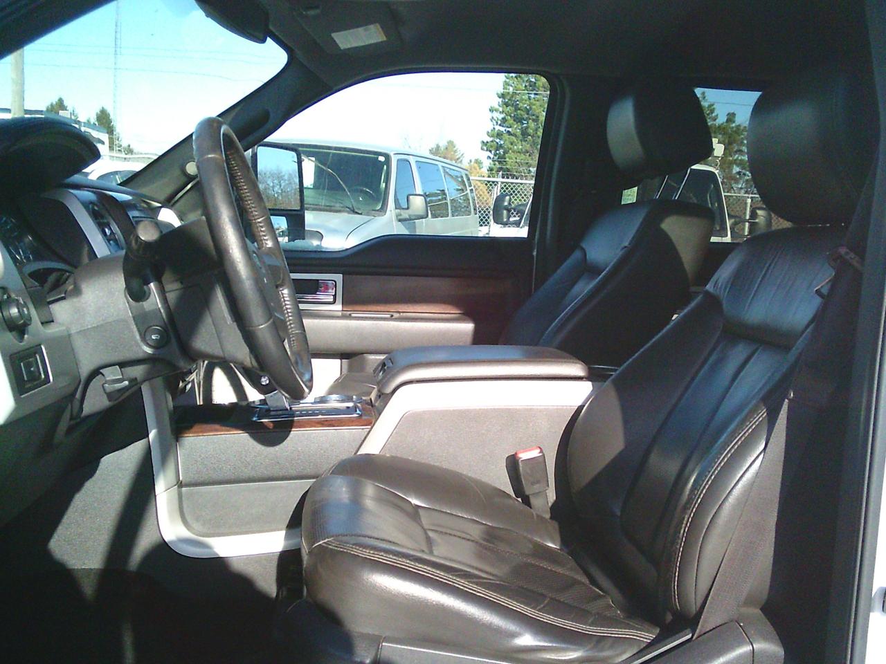 2013 Ford F-150 4WD SuperCrew 145  Lariat - Photo #12