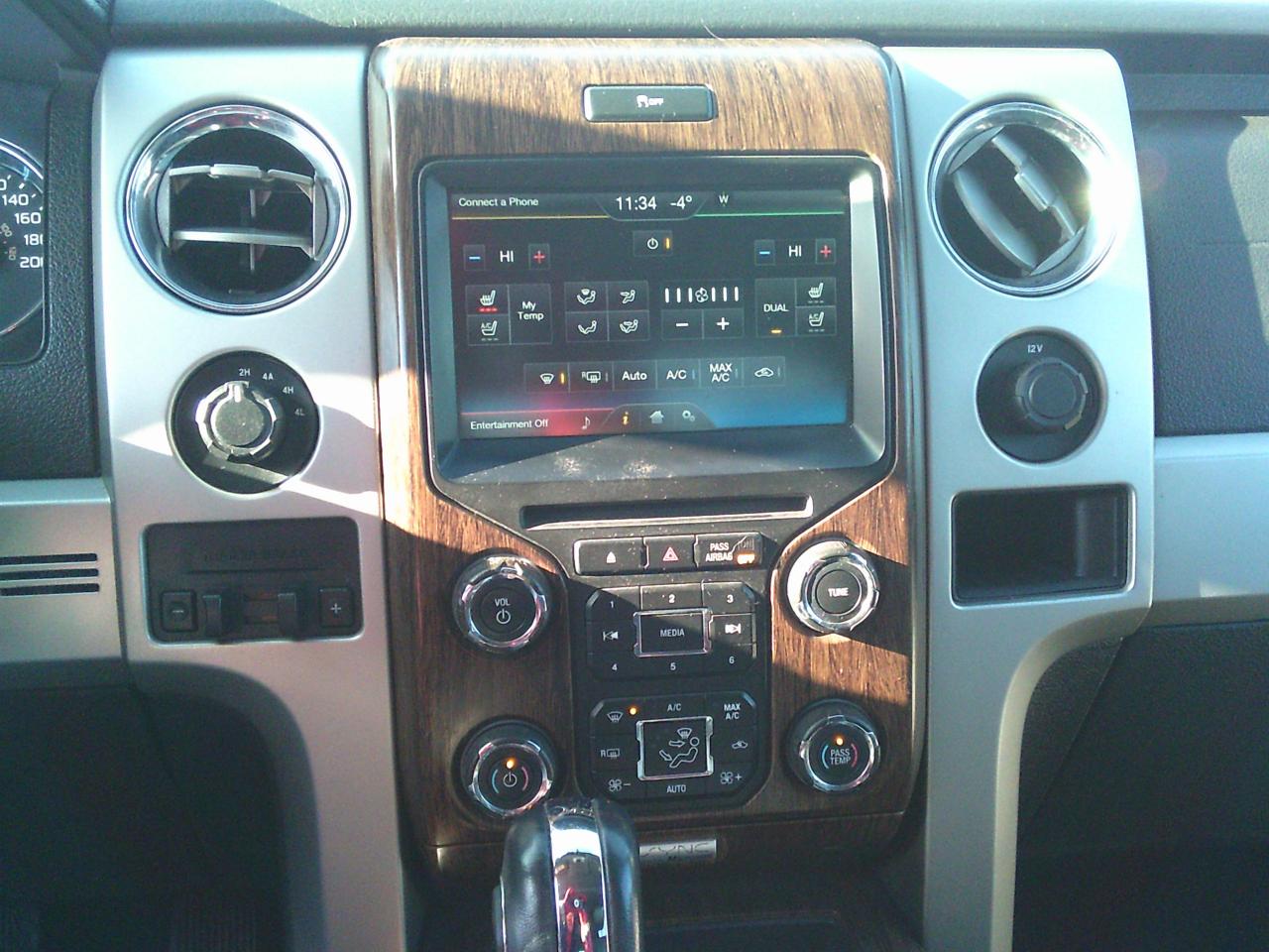 2013 Ford F-150 4WD SuperCrew 145  Lariat Photo