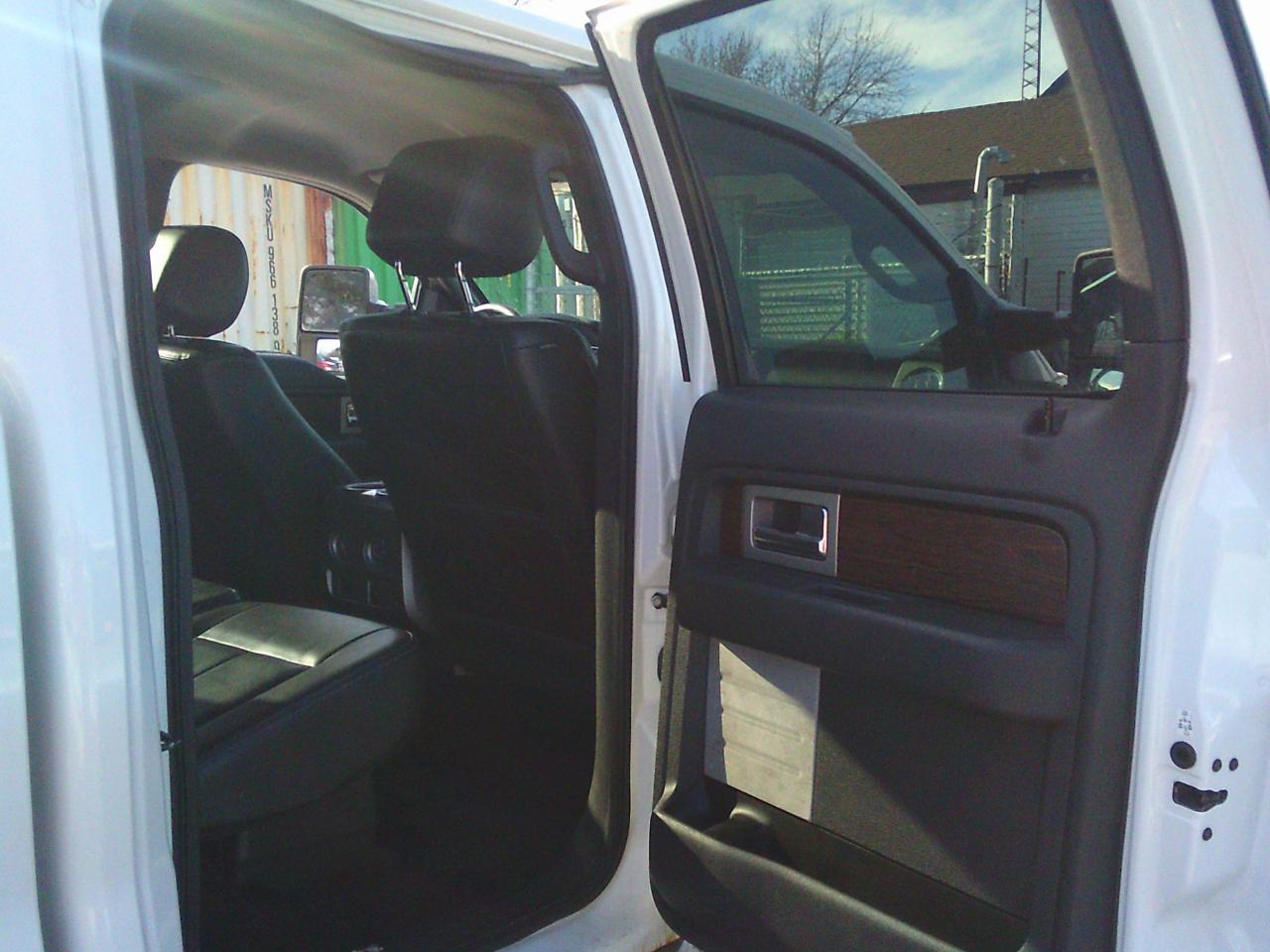 2013 Ford F-150 4WD SuperCrew 145  Lariat Photo