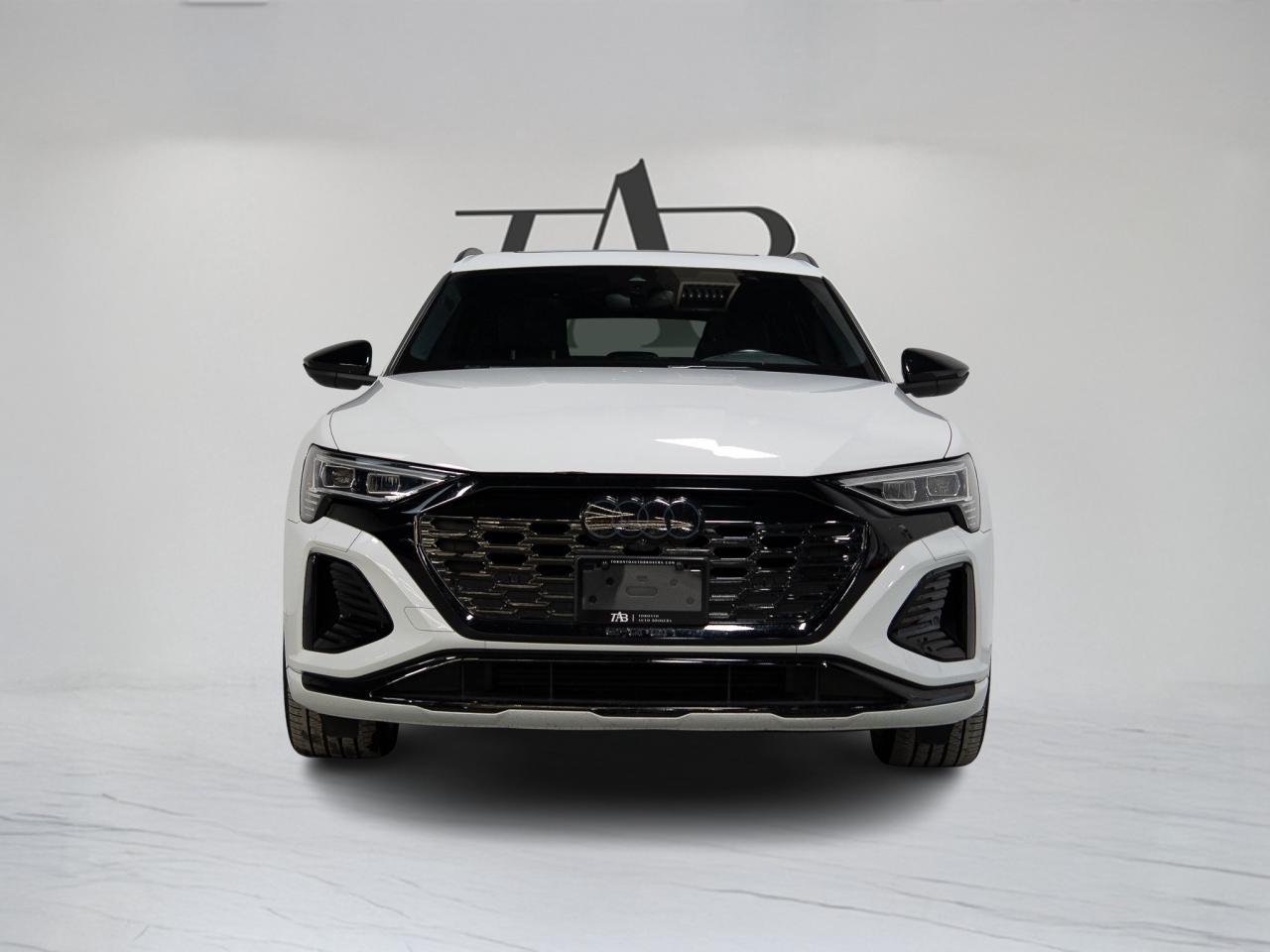 2024 Audi Q8 e-tron Sportback S-LINE | BLACK OPTICS | PANO | 21 IN Photo