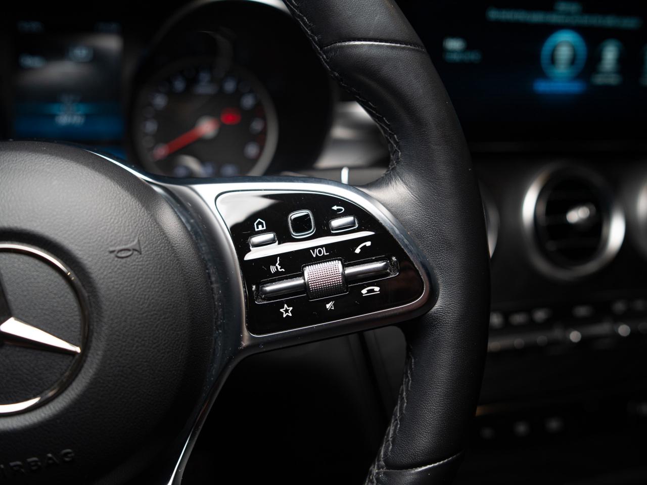 2023 Mercedes-Benz GLC 300 | AMG | COUPE | 20 IN Photo