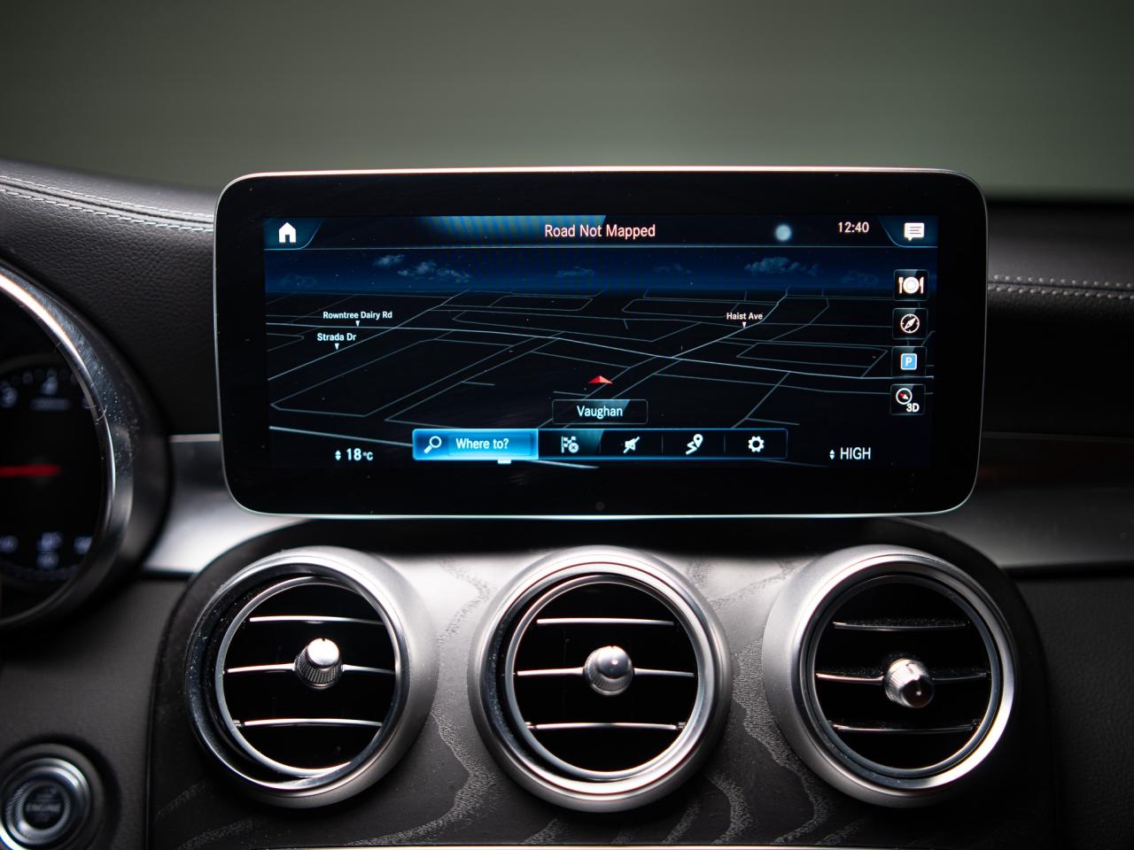 2023 Mercedes-Benz GLC 300 | AMG | SPORT & PREMIUM PKG | COUPE | 20 IN Photo