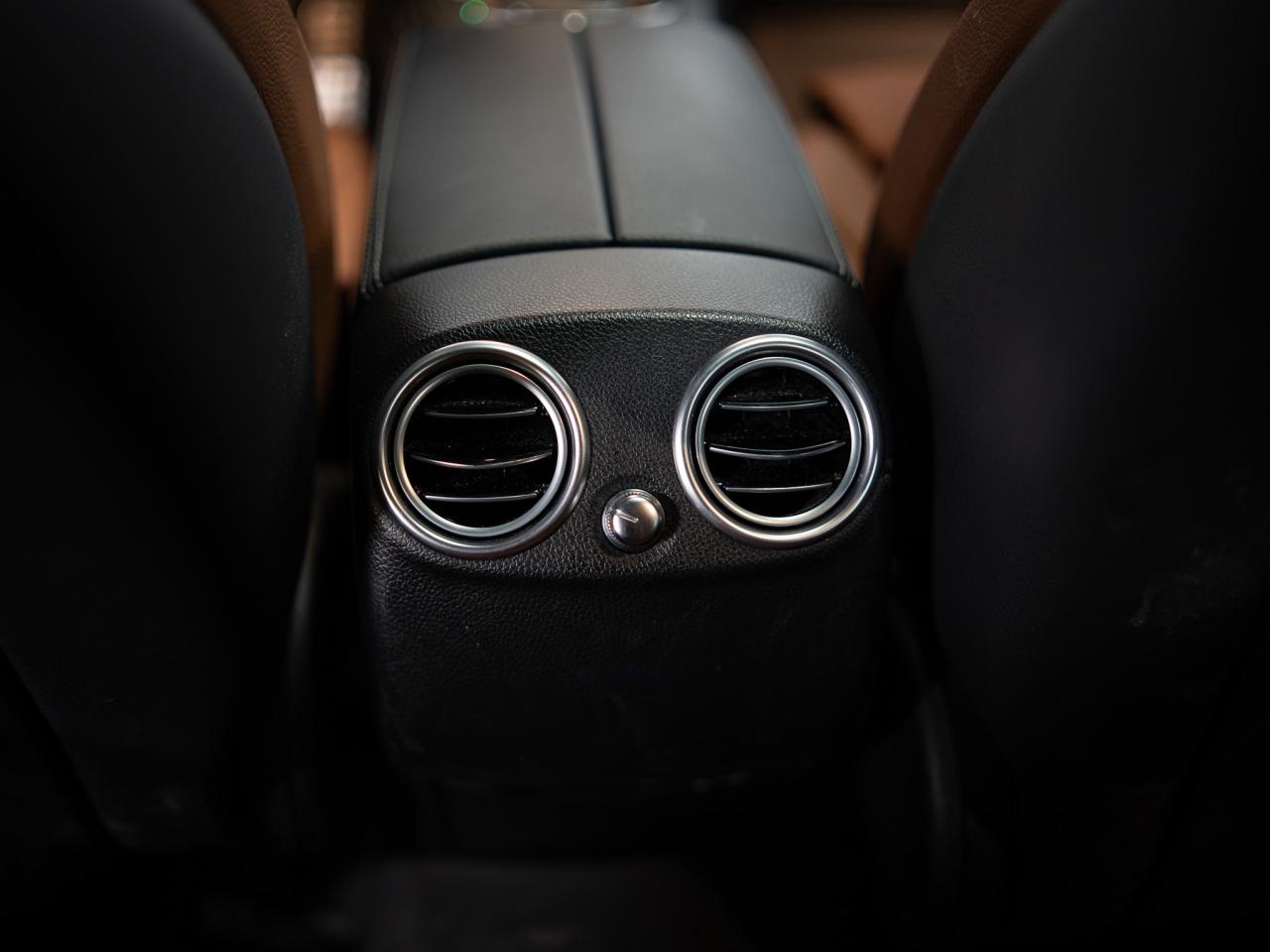 2023 Mercedes-Benz GLC 300 | AMG | COUPE | 20 IN Photo