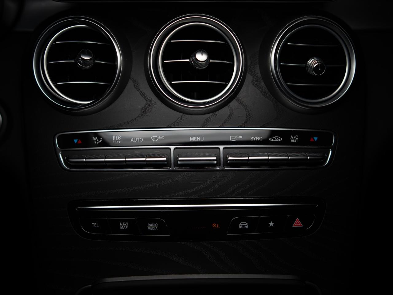 2023 Mercedes-Benz GLC 300 | AMG | SPORT & PREMIUM PKG | COUPE | 20 IN Photo