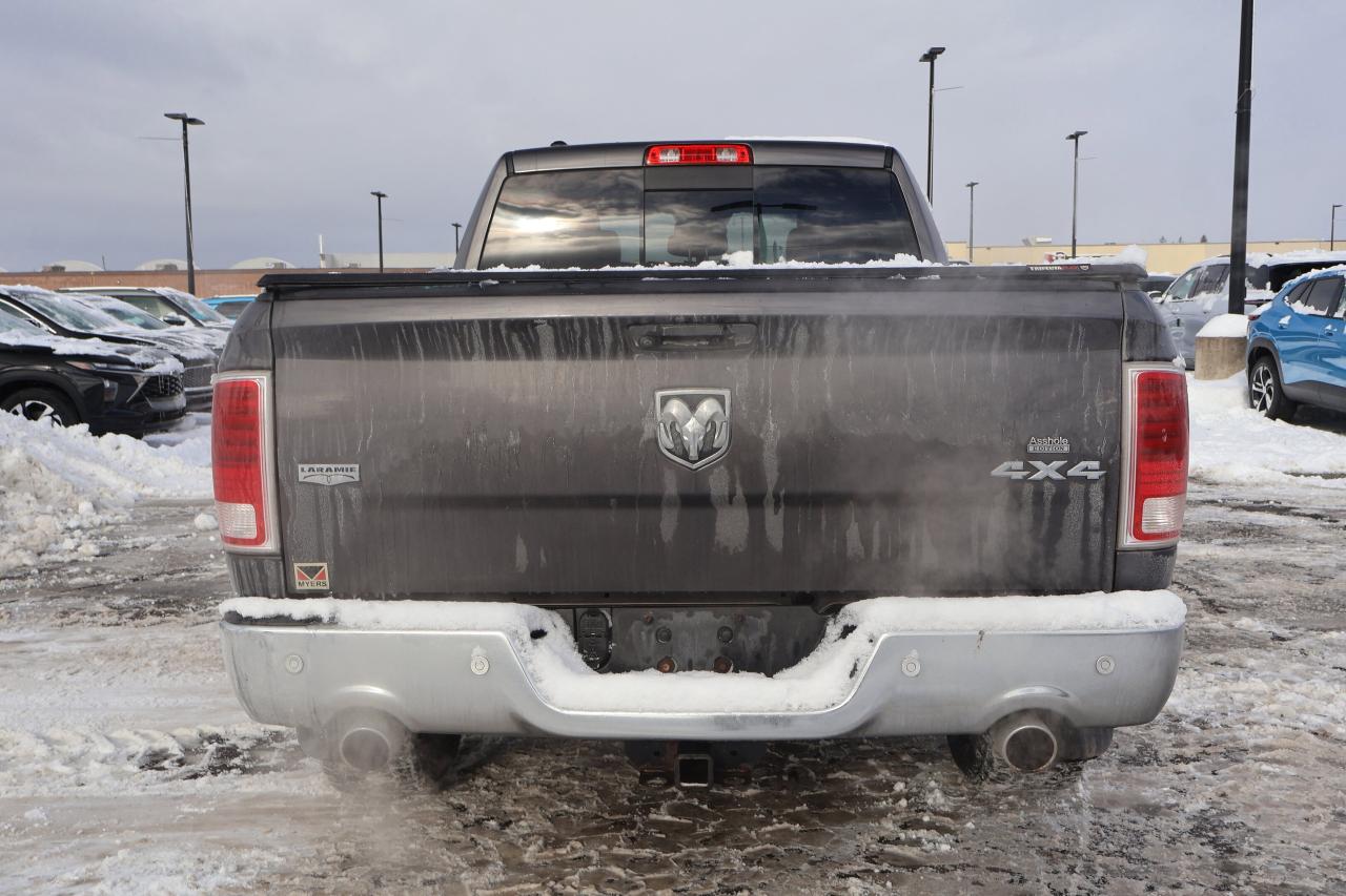2017 RAM 1500 Laramie Photo
