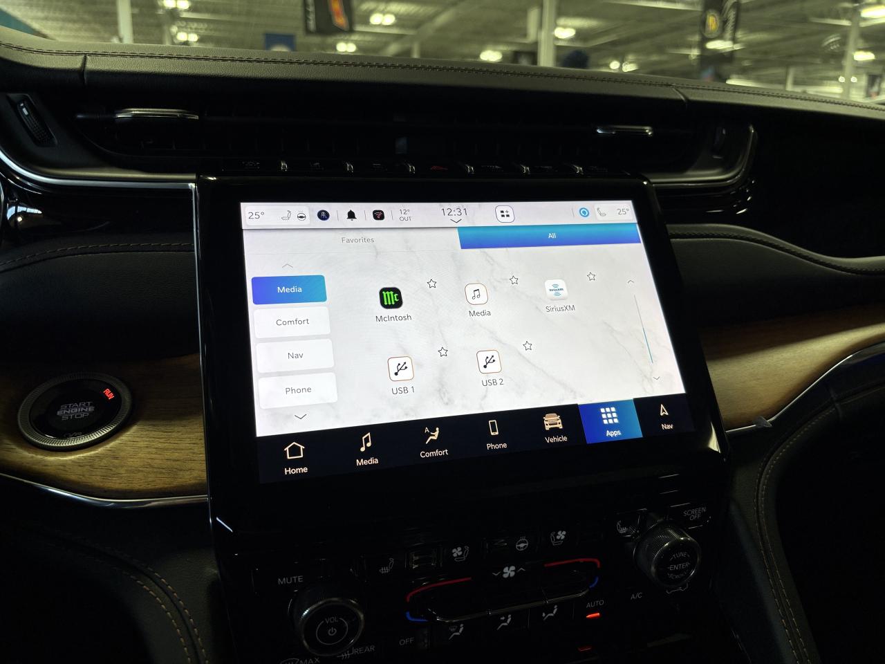 2024 Jeep Grand Cherokee Summit|4X4|RESERVE|NAV|MASSAGE|HUD|WOOD|MCINTOSH|+ - Photo #39