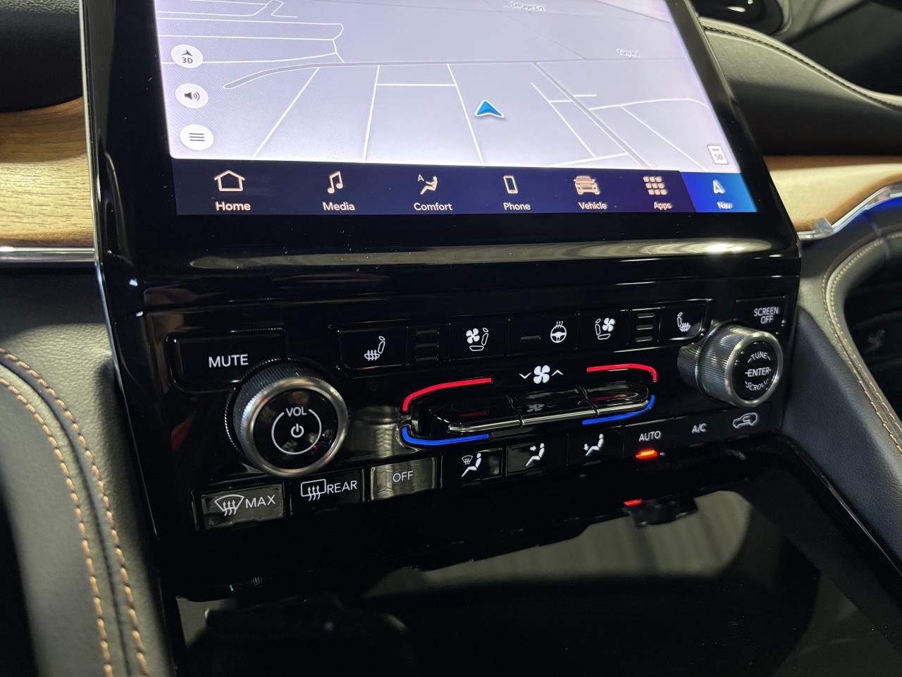 2024 Jeep Grand Cherokee Summit|4X4|RESERVE|NAV|MASSAGE|HUD|WOOD|MCINTOSH|+ - Photo #42