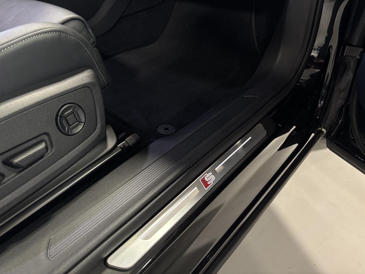 2024 Audi Q4 e-tron 50 QUATTRO|S-LINE|CLUSTERNAV|SONOSAUDIO|PANOROOF|+ Photo