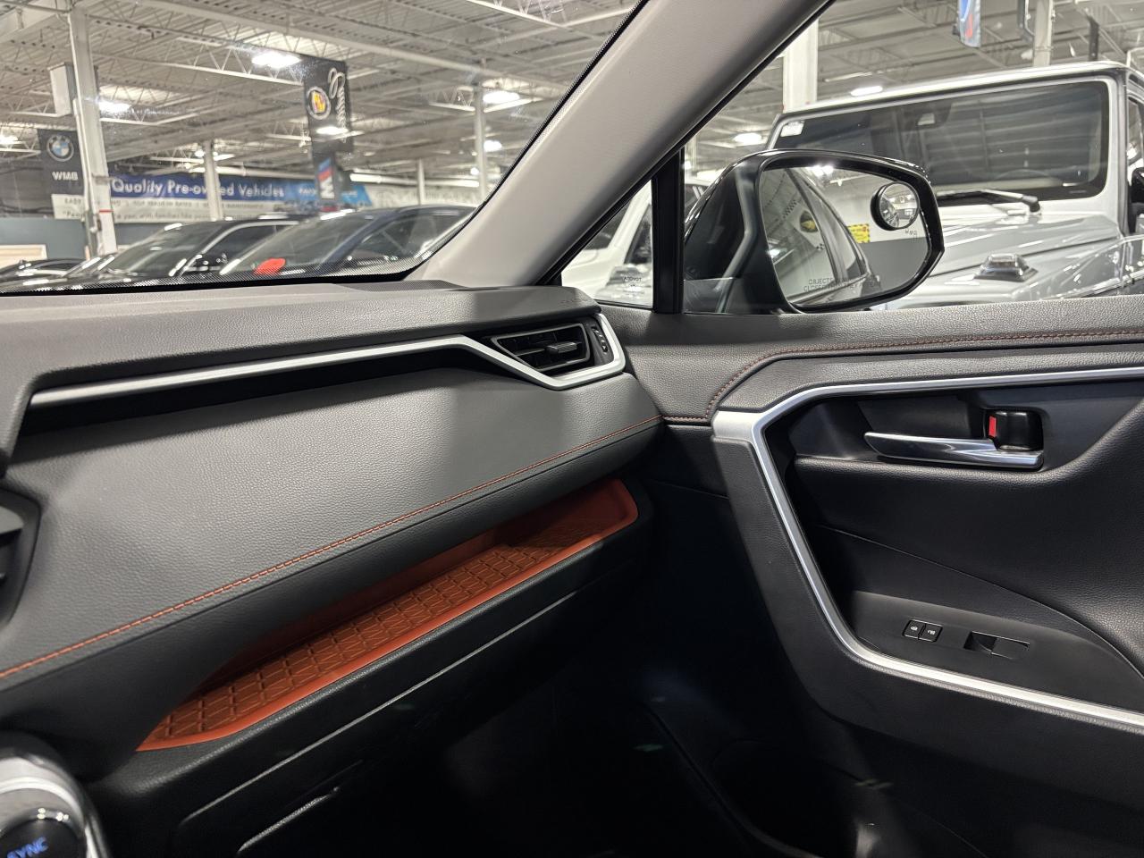 2021 Toyota RAV4 Trail AWD|LEATHER|SUNROOF|TERRAINMODES|BACKUPCAM|+ - Photo #18