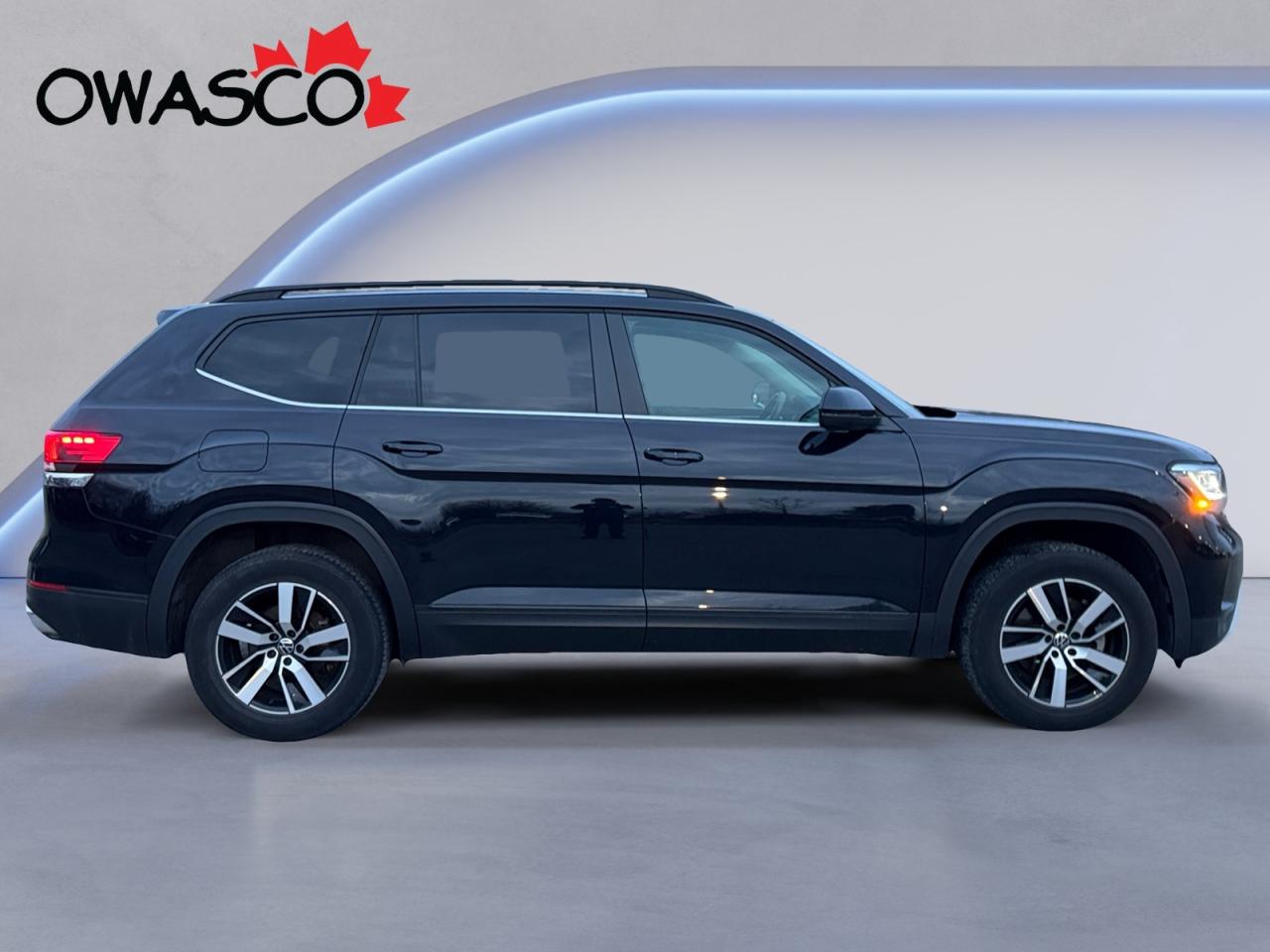 2021 Volkswagen Atlas 2.0L One Owner Off Lease! Ready for your Driveway! Photo