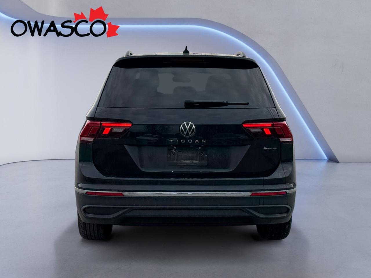 2022 Volkswagen Tiguan 2.0L One Owner Off Lease! Panoramic Sunroof Pkg! Photo4