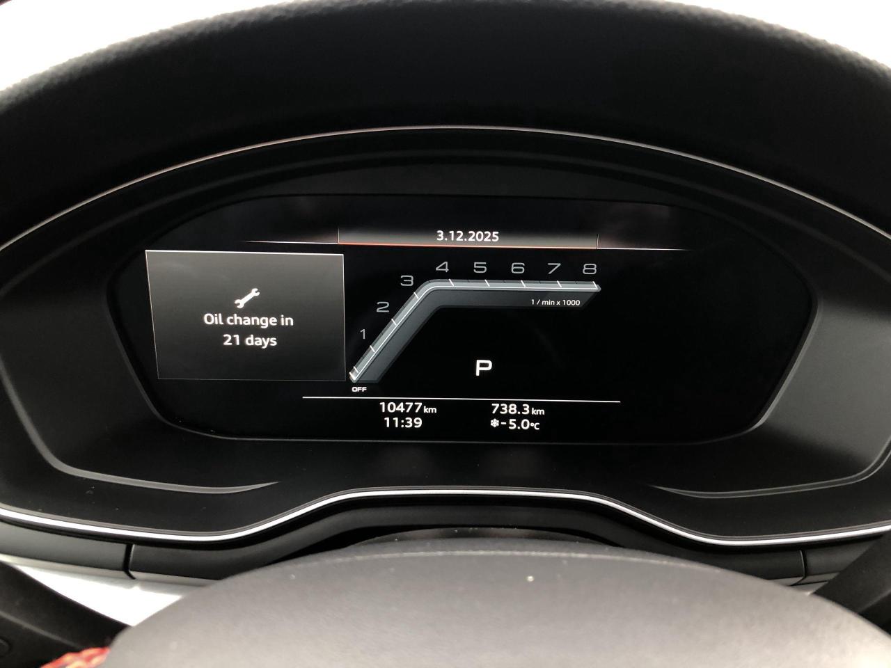 2025 Audi A5 45 Progressiv LIKE NEW!!  ONLY 10,470KMS, LEATHER/ Photo