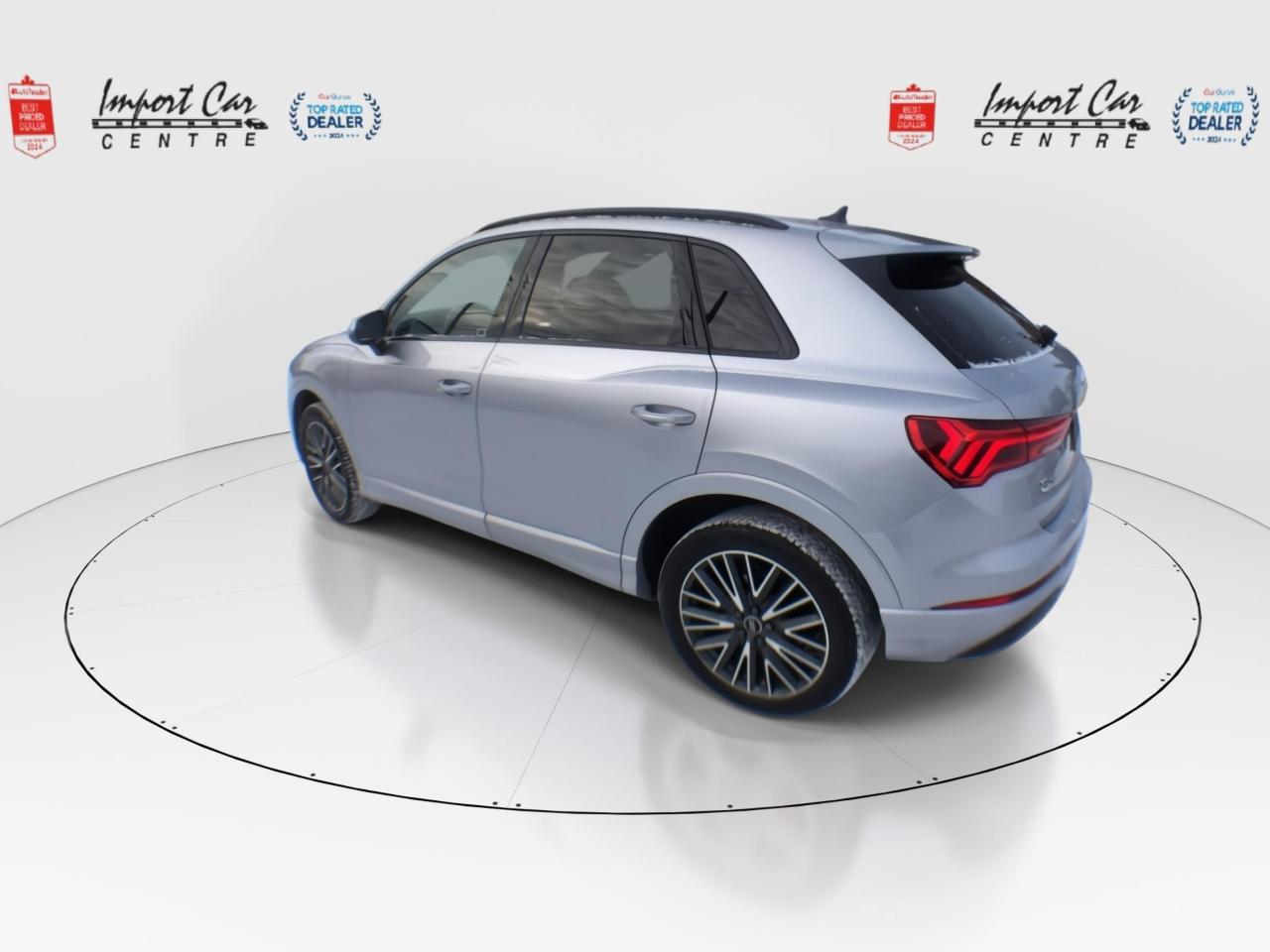 2023 Audi Q3 45 Komfort LEATHER, PANO. ROOF, HTD. SEATS & STEER Photo