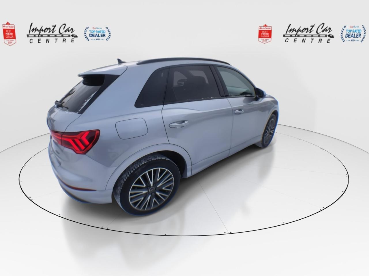 2023 Audi Q3 45 Komfort LEATHER, PANO. ROOF, HTD. SEATS & STEER Photo