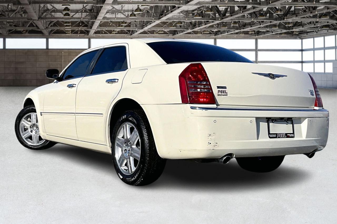 2005 Chrysler 300 300C | LOW KM | AS IS | AWD Photo