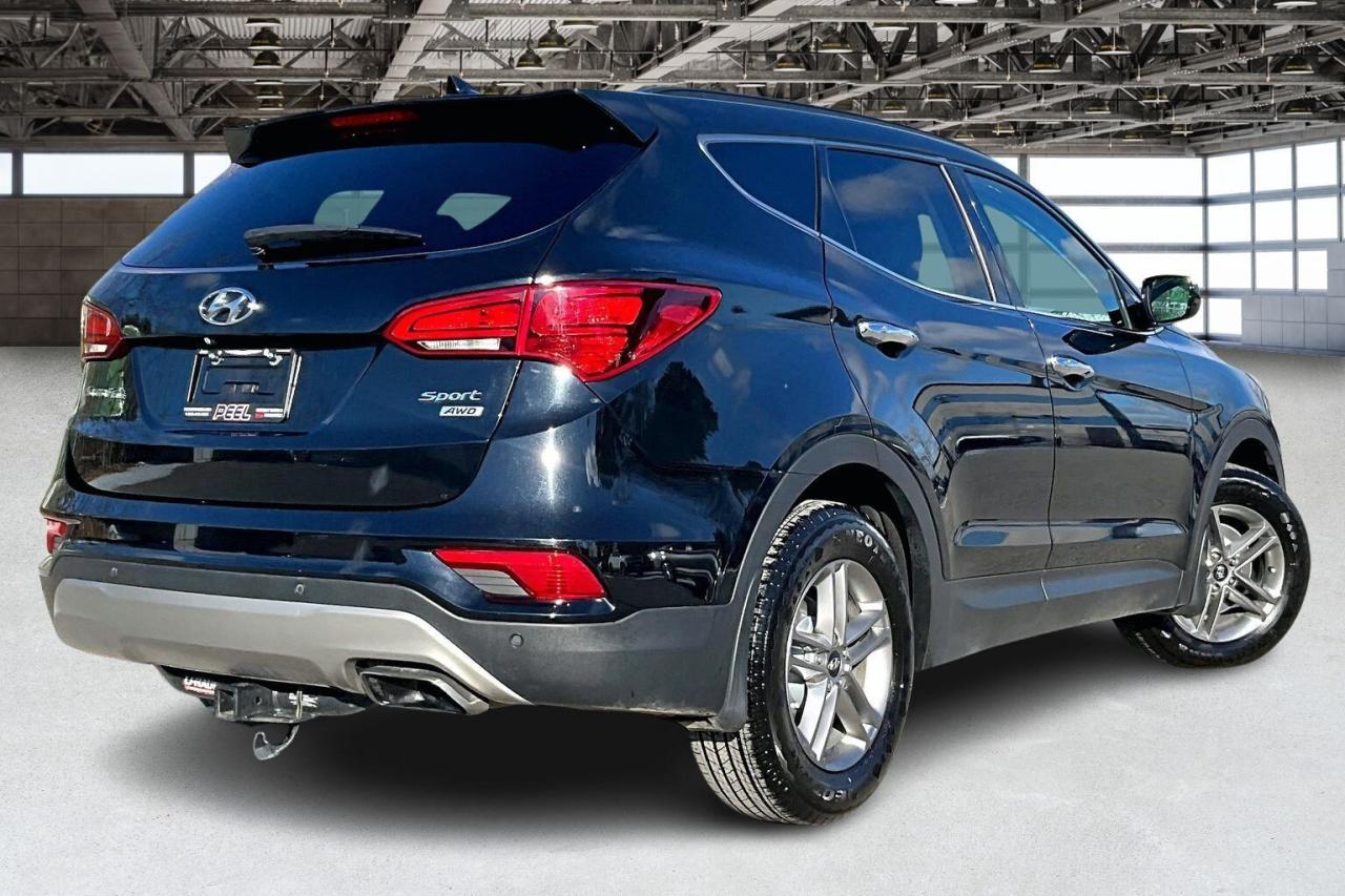 2017 Hyundai Santa Fe Sport Sport SE 2.4L | Heated Leather | Panoroof | AWD Photo
