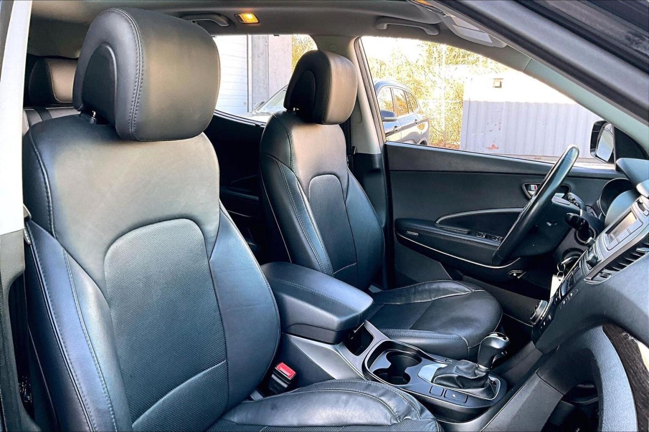 2017 Hyundai Santa Fe Sport Sport SE 2.4L | Heated Leather | Panoroof | AWD Photo