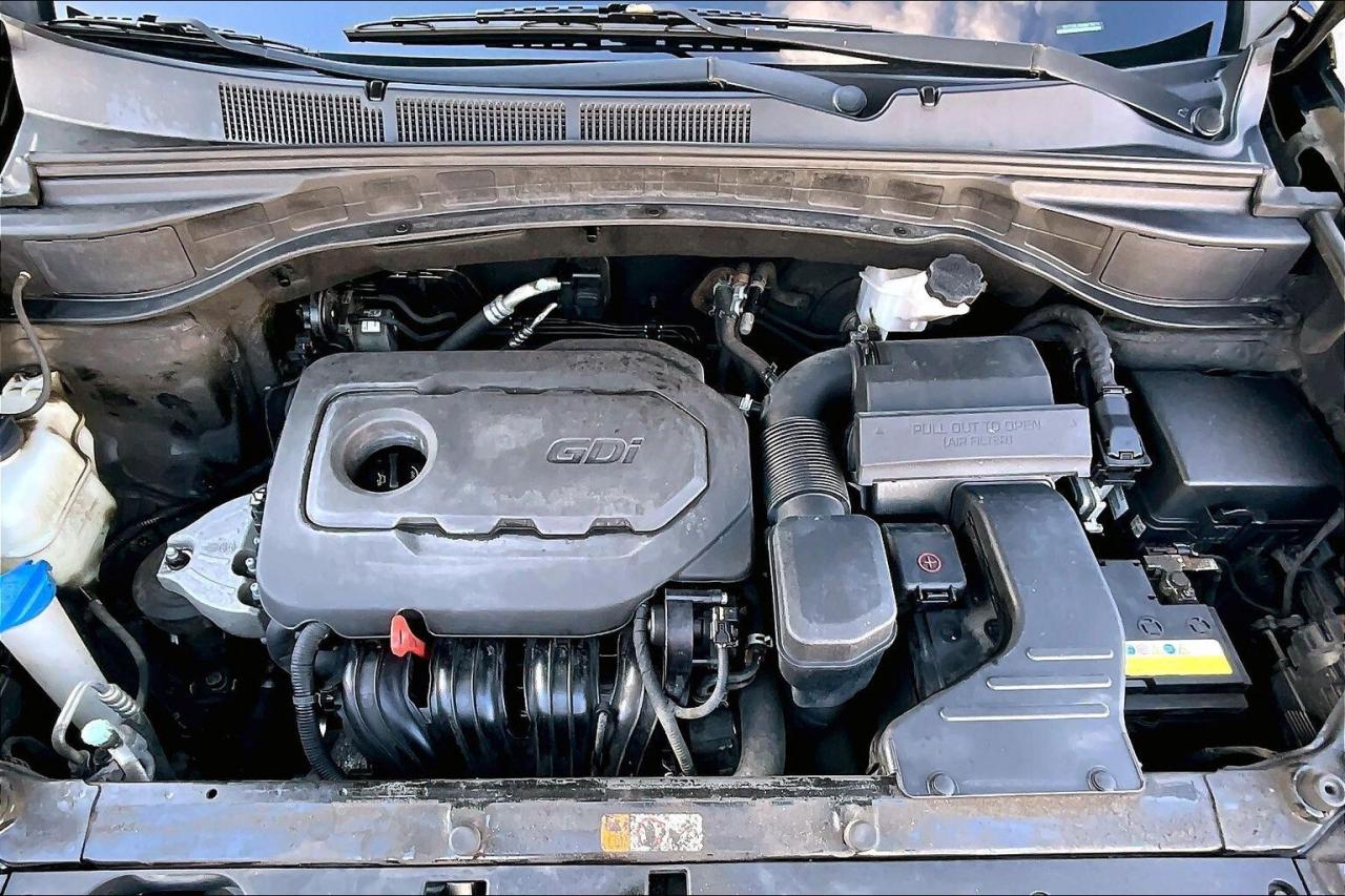 2017 Hyundai Santa Fe Sport Sport SE 2.4L | Heated Leather | Panoroof | AWD Photo