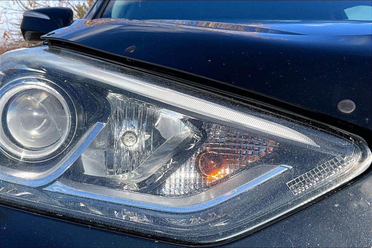 2017 Hyundai Santa Fe Sport Sport SE 2.4L | Heated Leather | Panoroof | AWD Photo