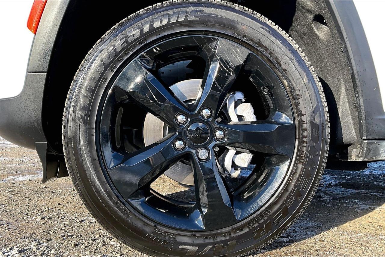 2025 Jeep Grand Cherokee Altitude |Sunroof |HeatedSeats |TAG Antitheft |4X4 Photo