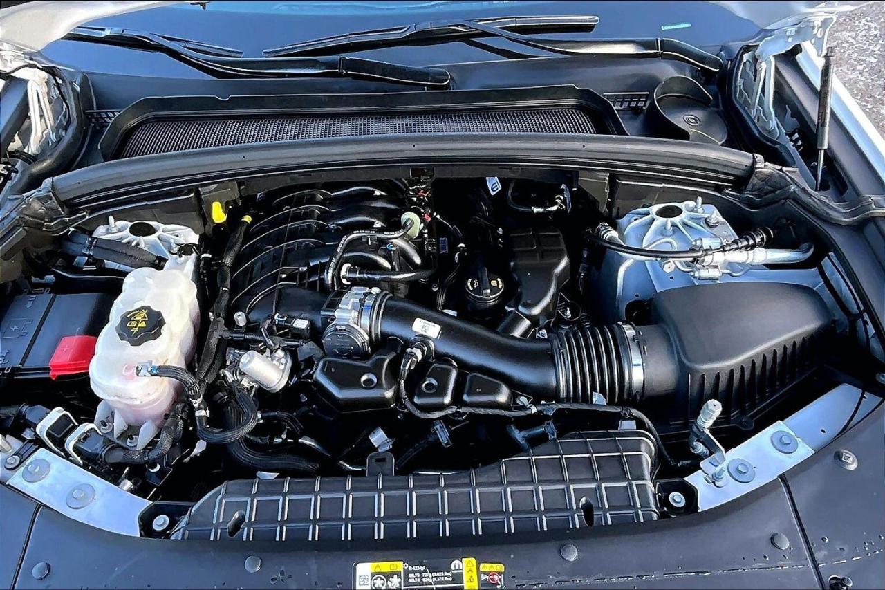 2025 Jeep Grand Cherokee Altitude |Sunroof |HeatedSeats |TAG Antitheft |4X4 Photo