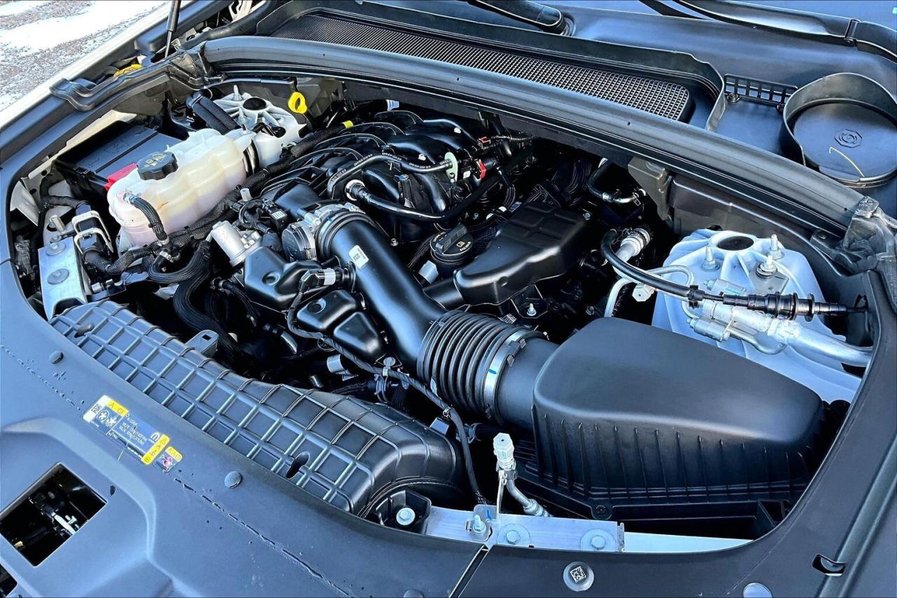 2025 Jeep Grand Cherokee Altitude |Sunroof |HeatedSeats |TAG Antitheft |4X4 Photo