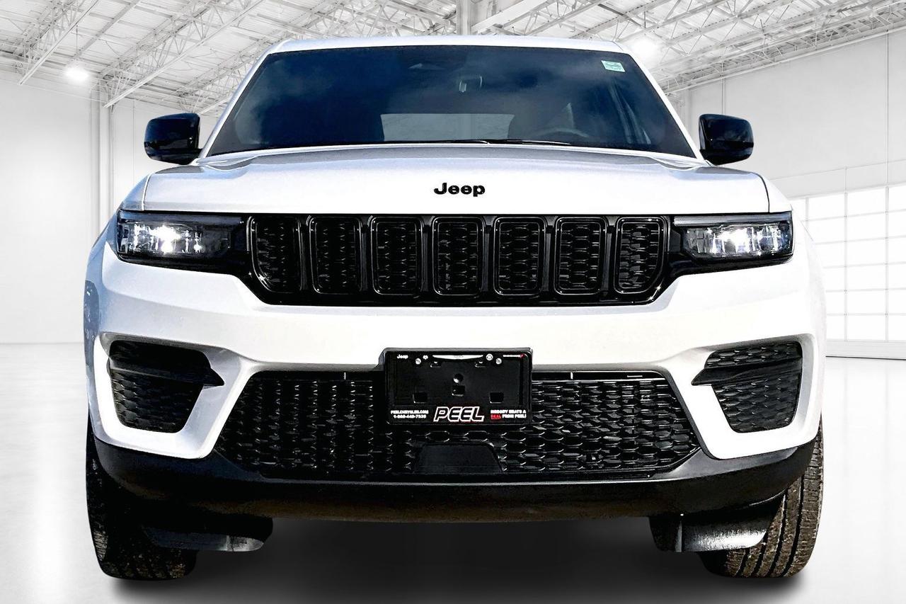 2025 Jeep Grand Cherokee Altitude |Sunroof |HeatedSeats |TAG Antitheft |4X4 Photo2
