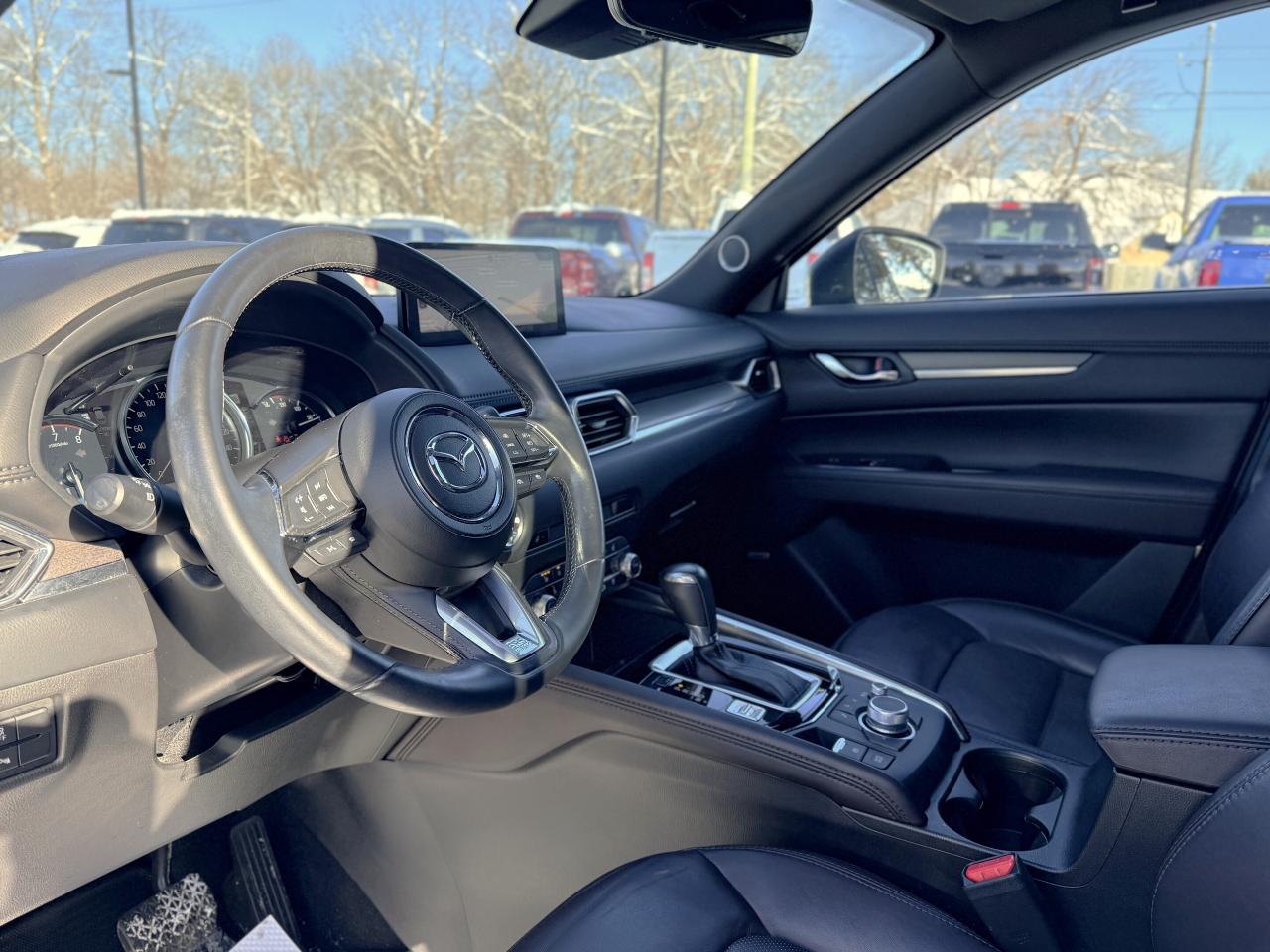 2023 Mazda CX-5 Signature AWD | NAVIGATION | BOSE AUDIO | Photo